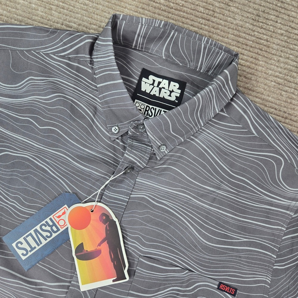 RSVLTS Mens Medium Gray Star Wars Beskar Steele KUNUFLEX Short Sleeve Shirt